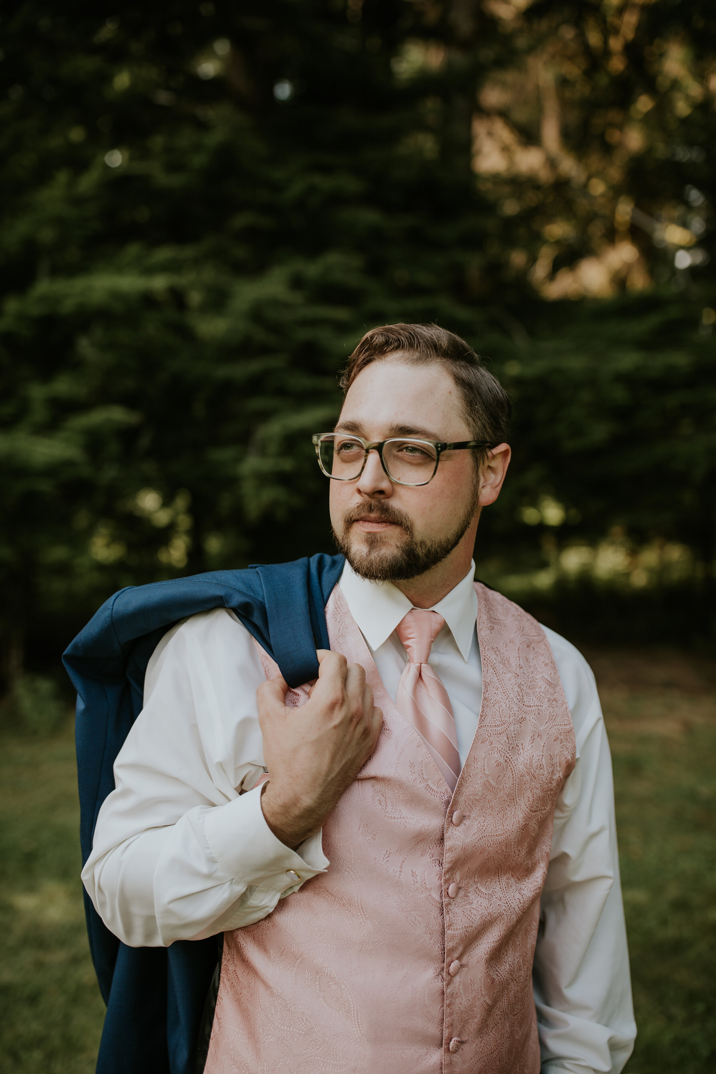 olympic-national-park-wedding-elopement-wedding-photographer-port-angeles-forks-pnw-kayla-dawn-photography-intimate-portrait-4.jpg