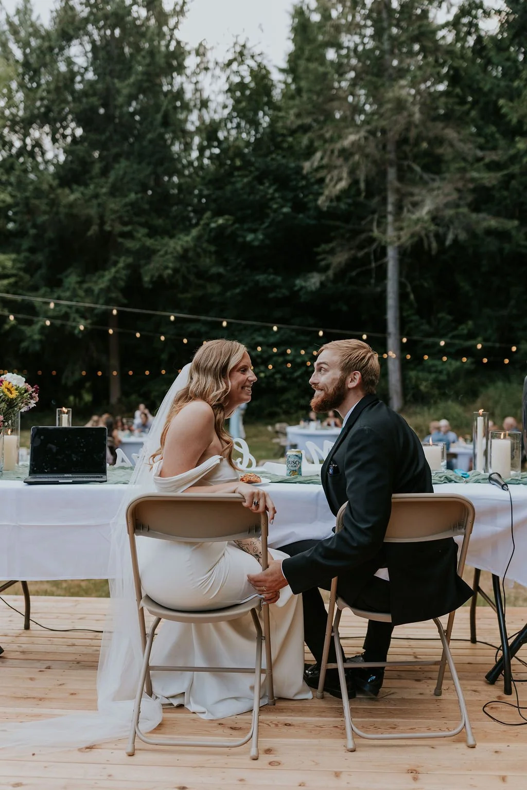 Port-Angeles-backyard-intimate-wedding-olympic-peninsula-portrait-wedding-photogrspher-pnw-sequim-olympic-national-park-elopement-14.jpg