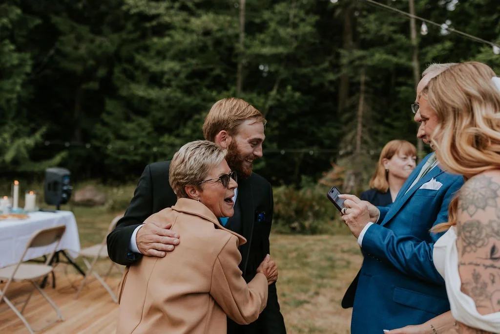 Port-Angeles-backyard-intimate-wedding-olympic-peninsula-portrait-wedding-photogrspher-pnw-sequim-olympic-national-park-elopement-17.jpg