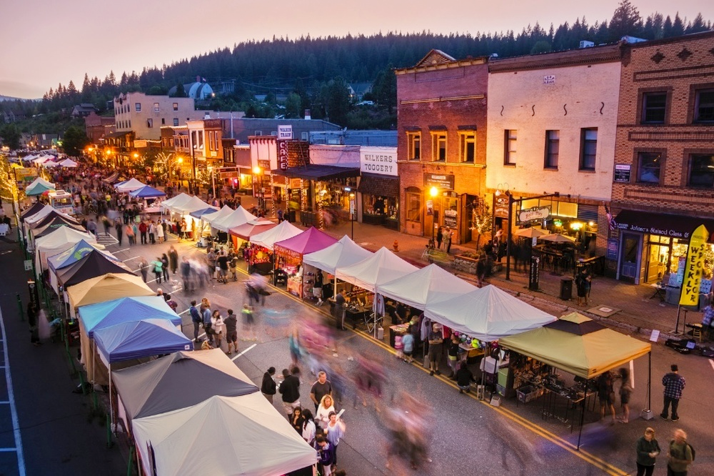 Truckee Thursdays