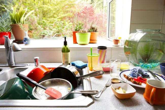 messykitchen.jpeg
