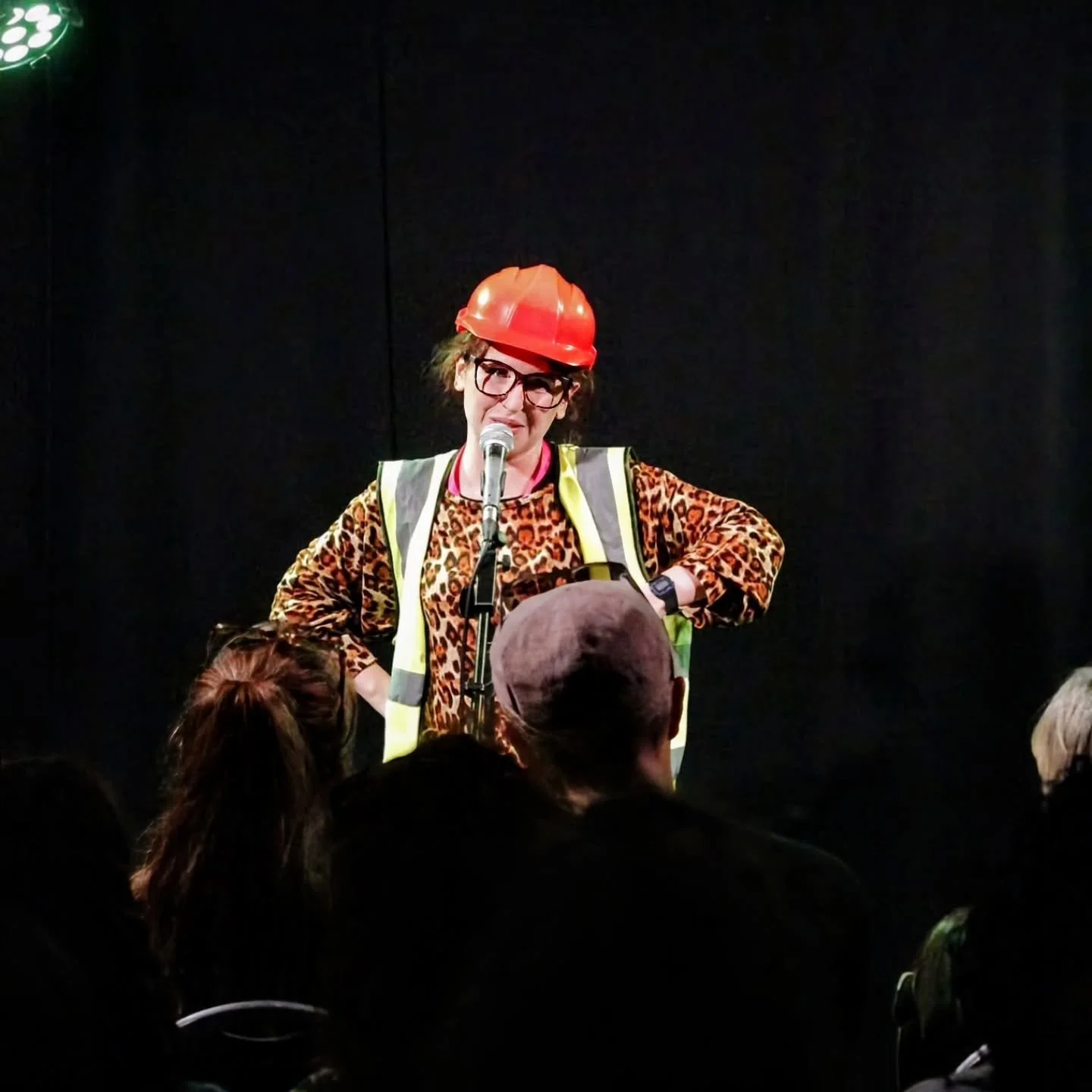 📷🌟&hearts;️🎤Some of my favourite Photos by @alijc88 of my 10 show @Edfinge run of original comedy show &quot;Yer Ma's a Rocket&quot; at @gildedballoon featuring original music by @daveloweee and @marti_time_  and Voice over acting by @kylesxmuel a