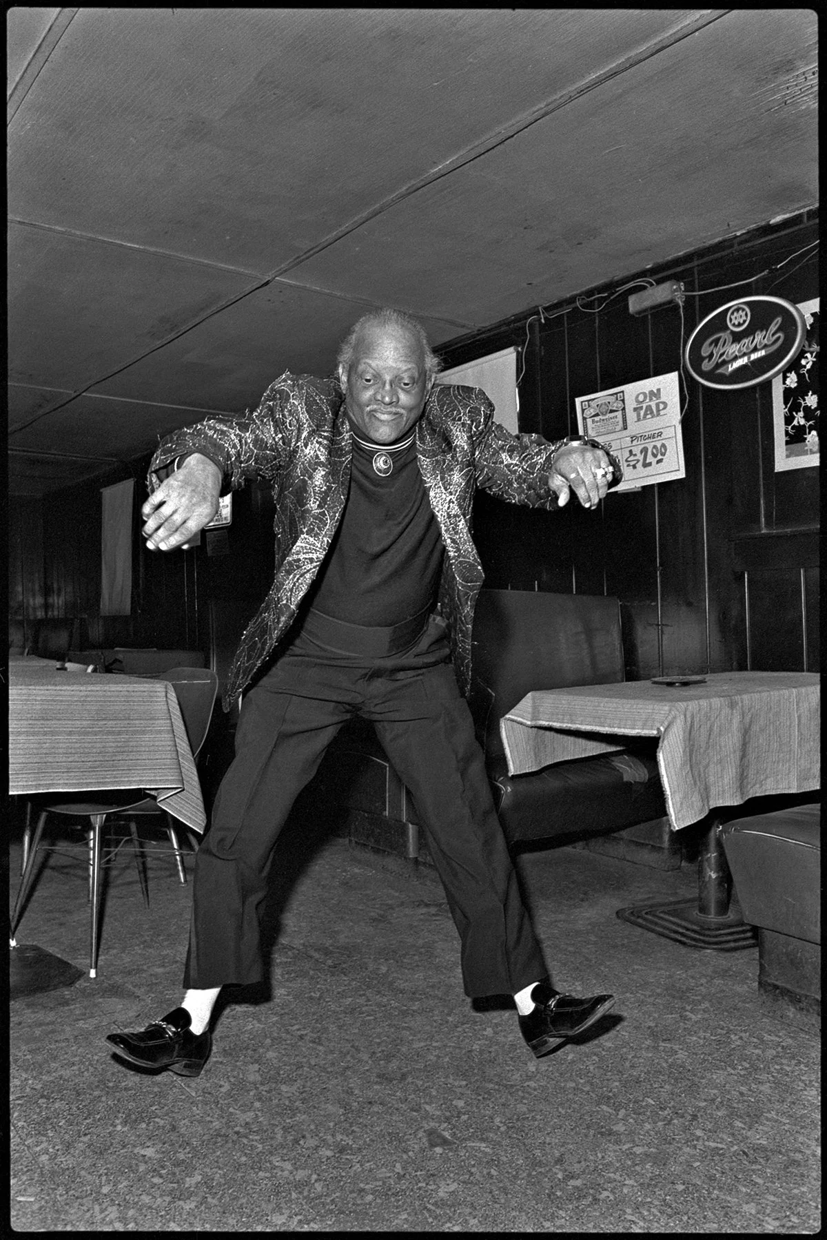 bb barefoot walker.JPG