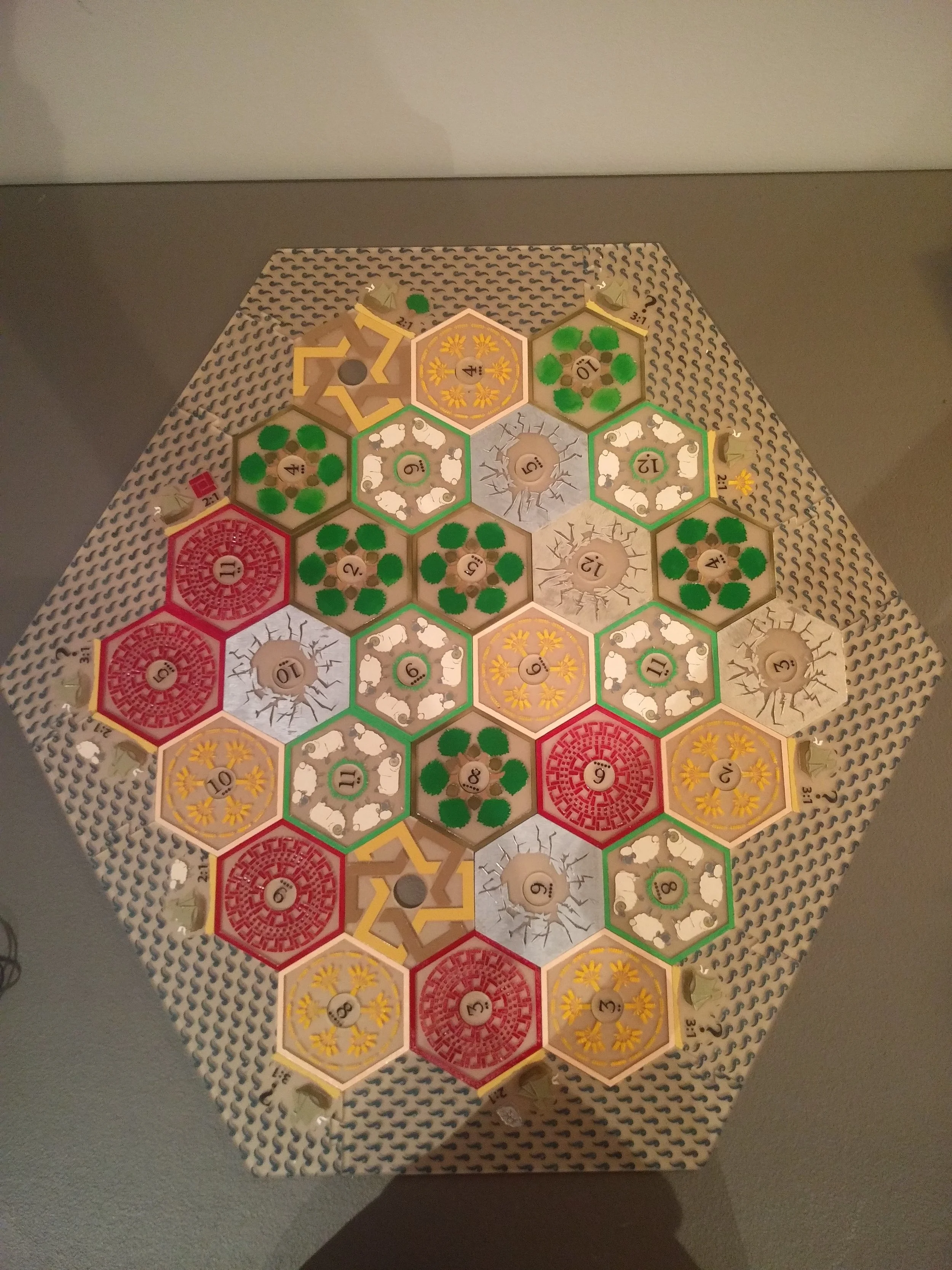  All of the paper is now removed on the whole board to show clear designs. 