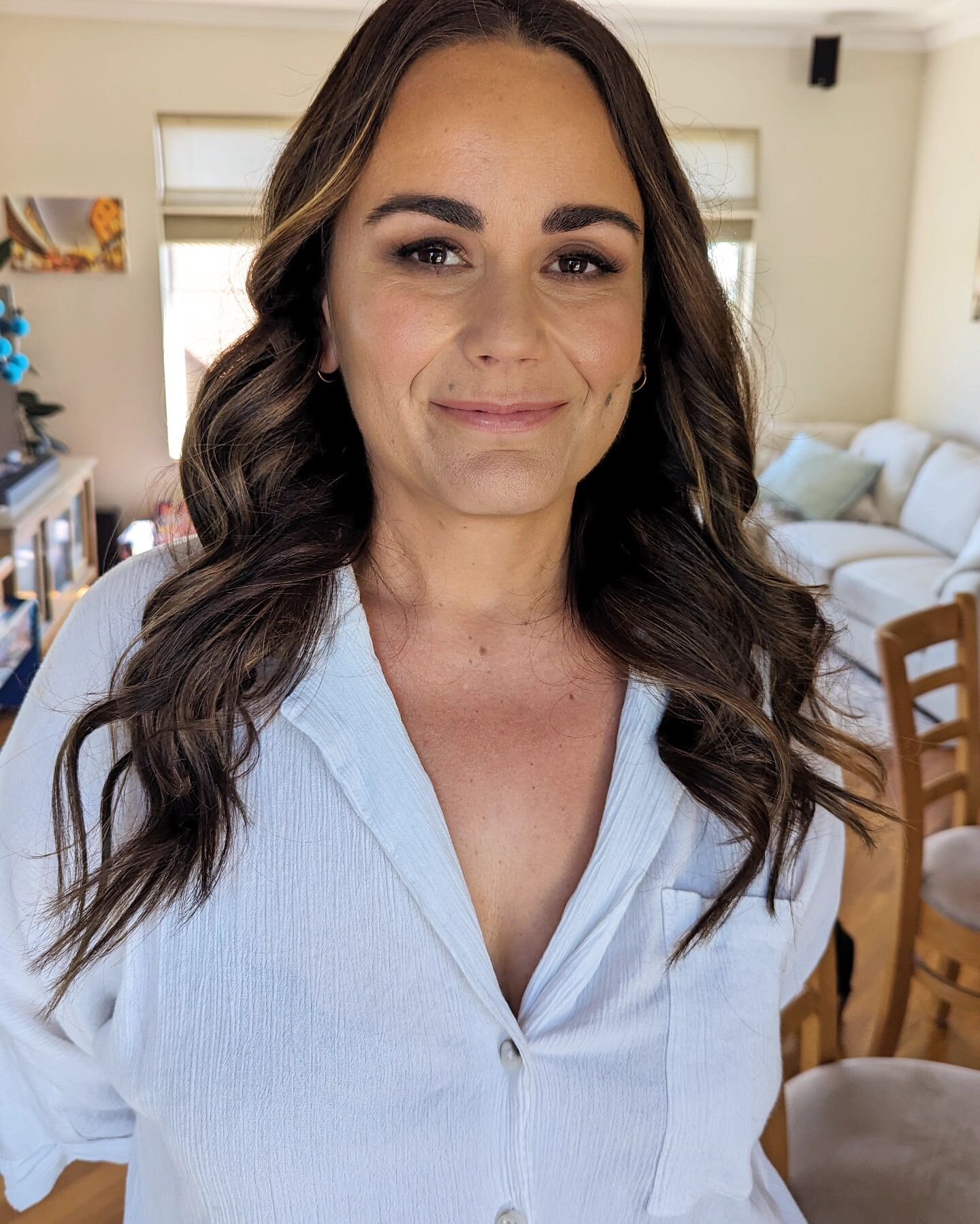 A beautiful hen and soon to be, even more beautiful bride. Stay tuned for wedding pics in December! 

#sydneymakeupartist #sydneymakeup #makeupsydney  #instabeauty #freelancemakeupartist #bridalmakeup #bride #weddingmakeup #daytimemakeup #bridesmaidm