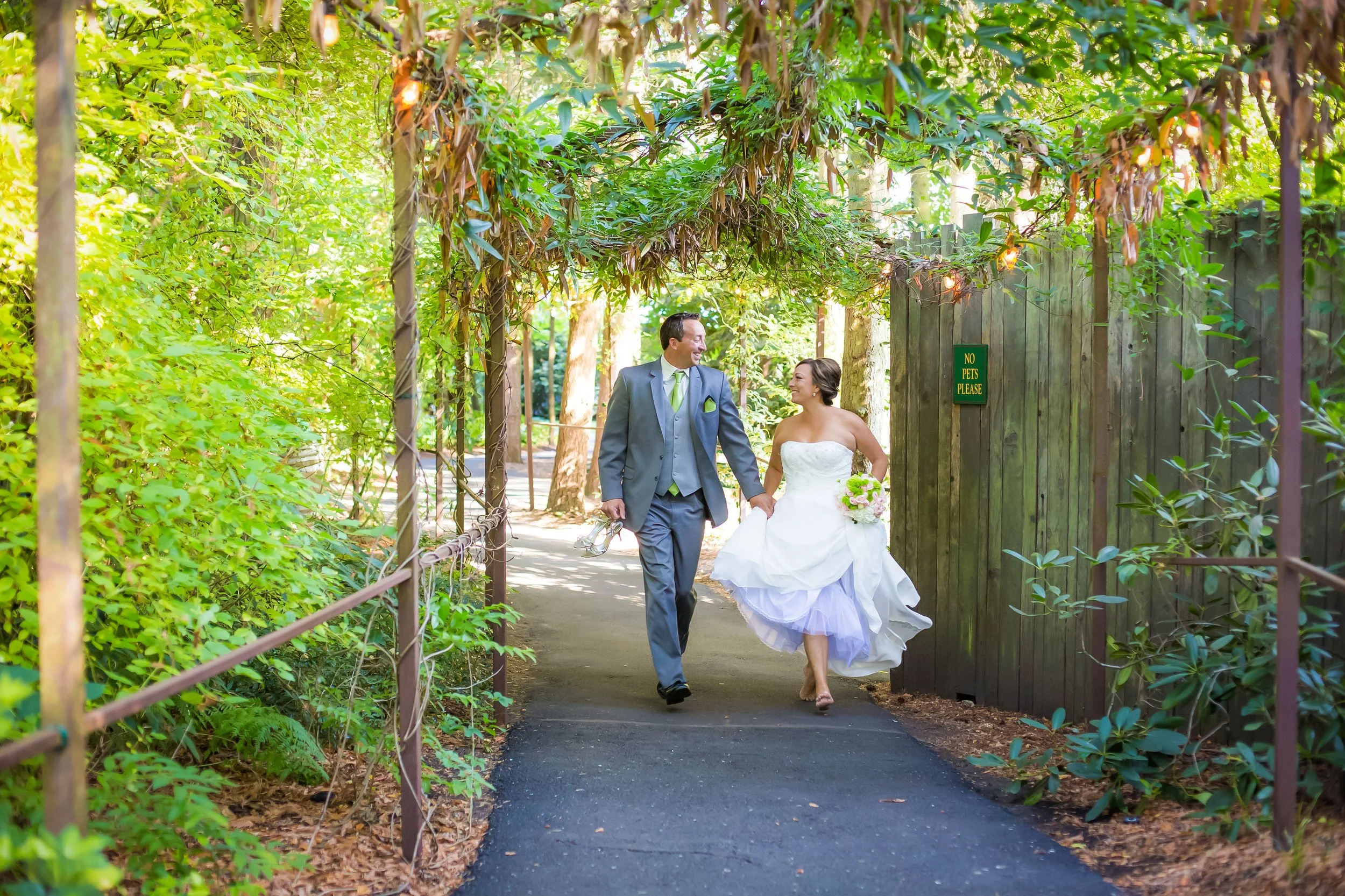 R M LOVE-BRIDE GROOM R M-0184.jpg