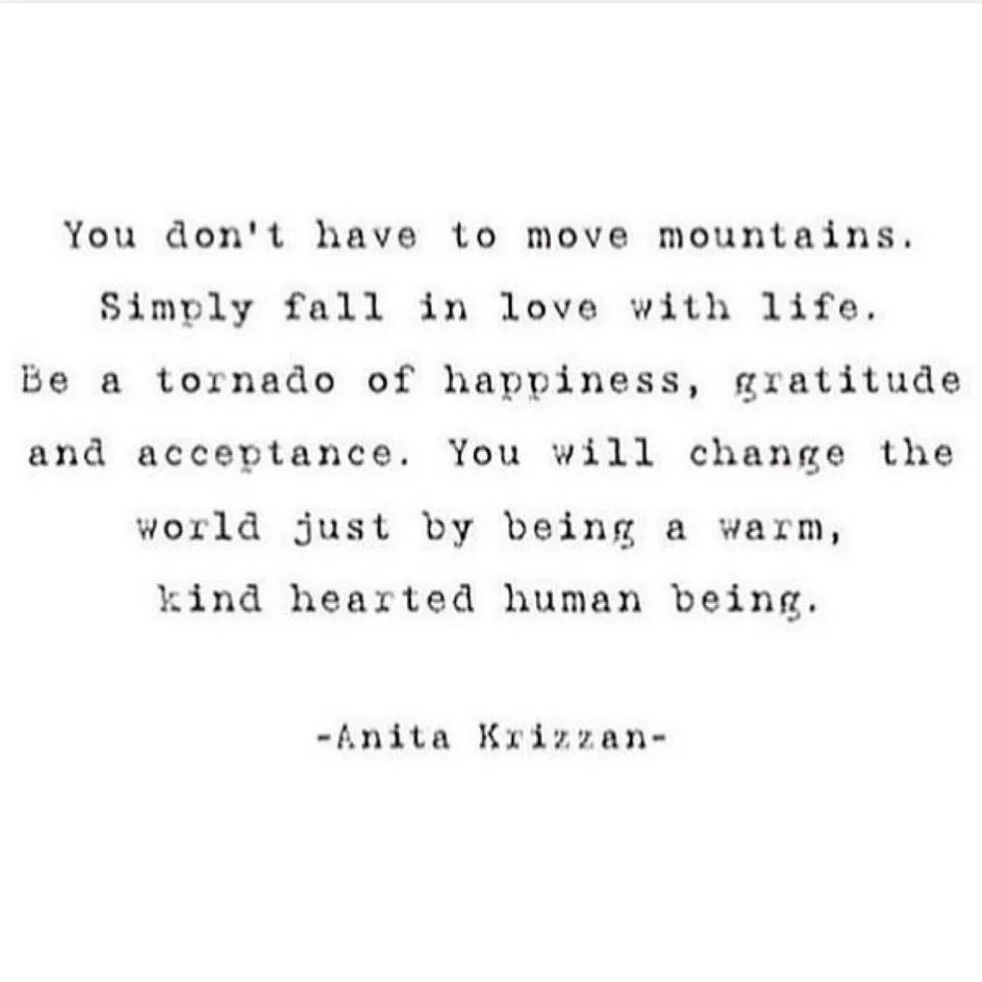 Fall in love with life and life will fall in love with you!! 🥰❤️ #Repost @thisisevolved 
・・・
#evolvedliving
#thisisevolved
#howdoyouwanttofeel
#wellbeing
#interiordesign
#wellness
#design
#interiors
#selfcare
#realestate
#decor
#healthylifestyle
#gr