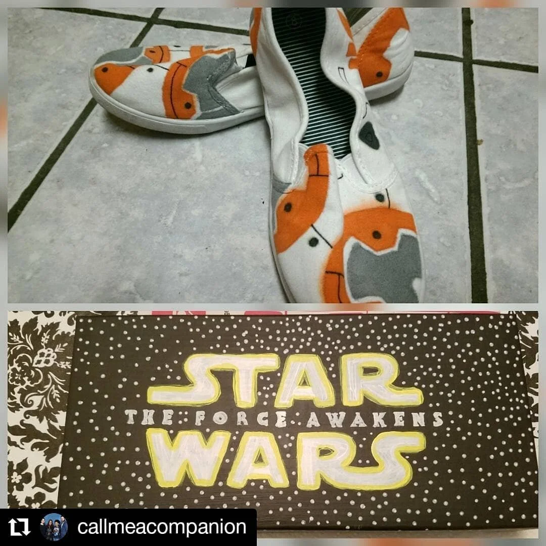 Reposted from my personal account. I figured I should actually have them on this account too. The first pair I did. They were a birthday gift for my best friend. #starwars #bb8 #thisisnotthedroidyou'relookingfor#disneybound #copicmarkers #shoes #art 