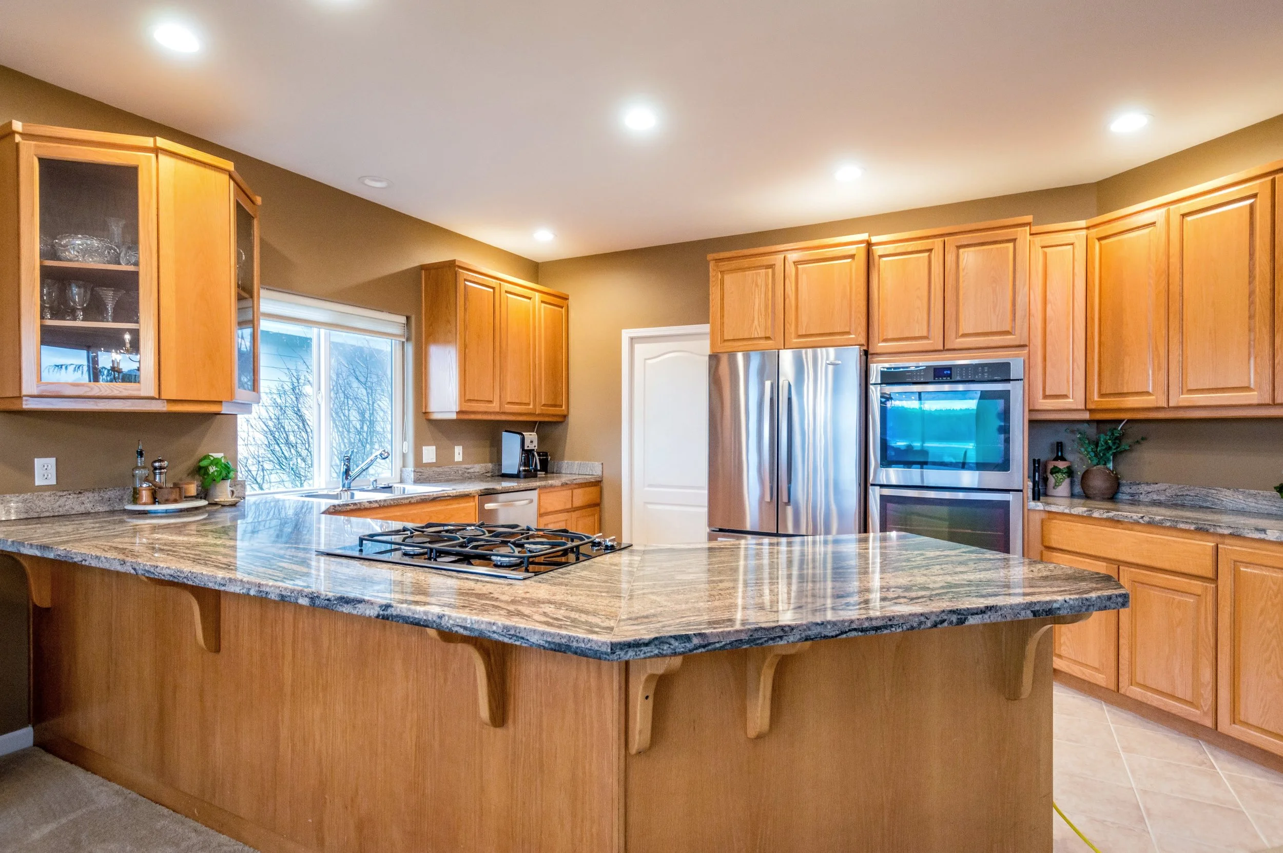 Kitchen 1.jpg