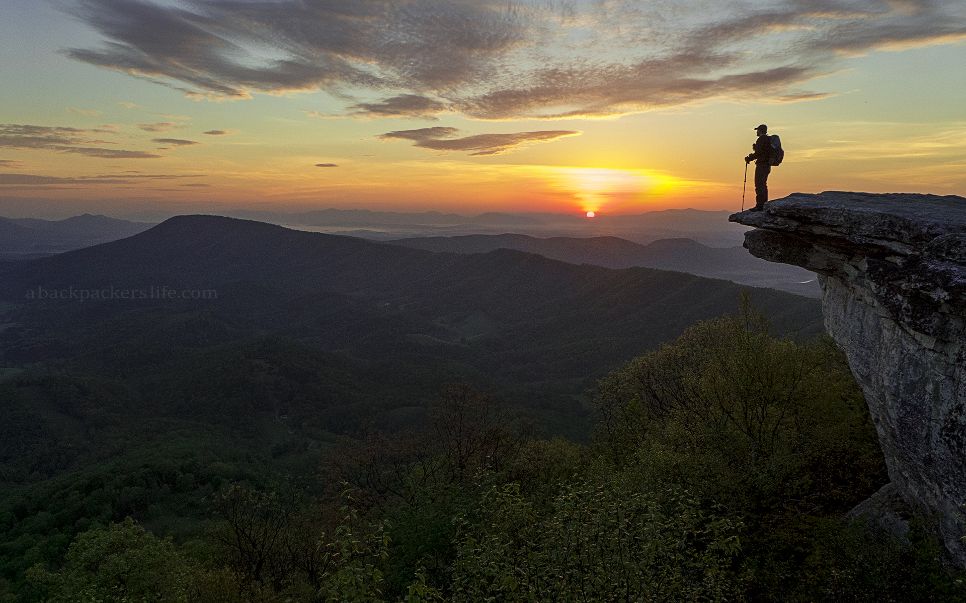 Sunrise on Mcafee Knob