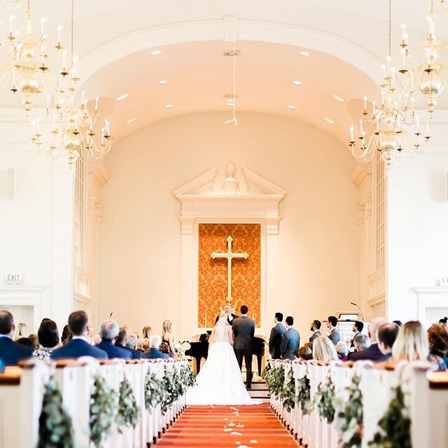 I do&rsquo;s and handwritten vows. Always my favorite. #maconphotographyva #churchwedding