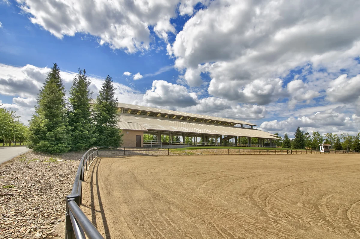 outdoor arena .jpg
