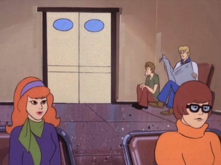  It sure was nice of them to give the rest of the gang a waiting room to bide their time between lines. 