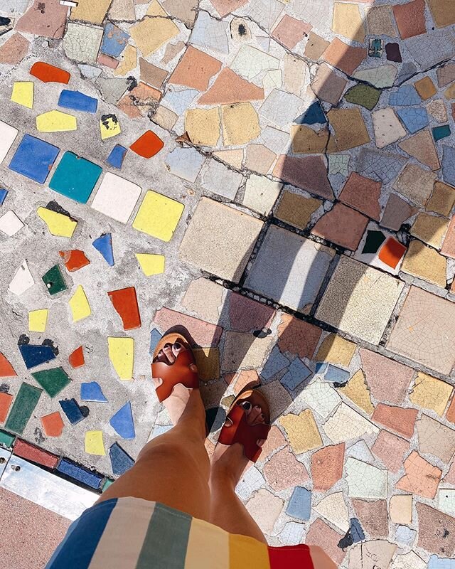 postcards from Miami. wishing for colorful floors like this again! 🌈 ❤️💚💛💙