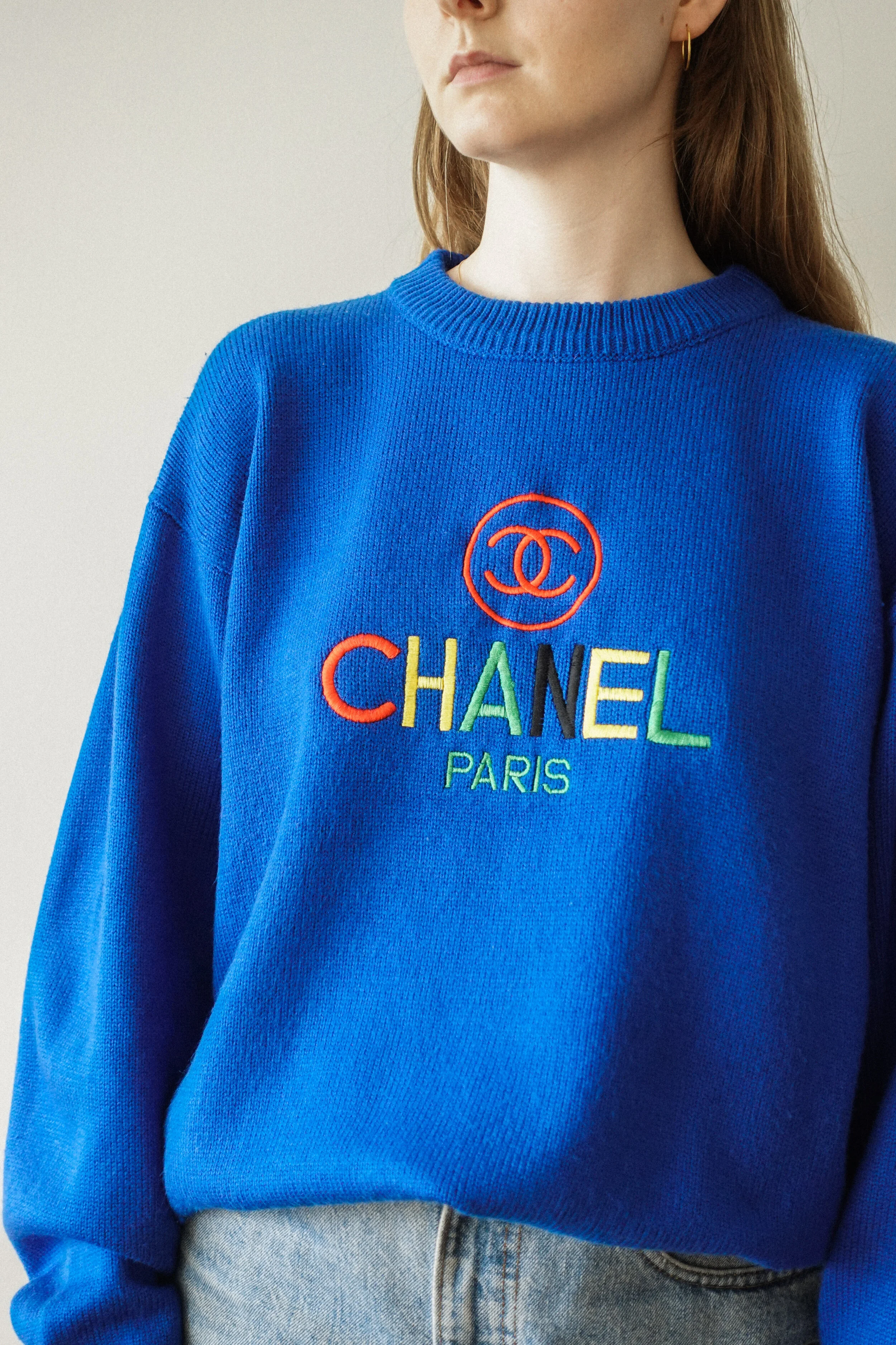 bootleg chanel sweatshirt