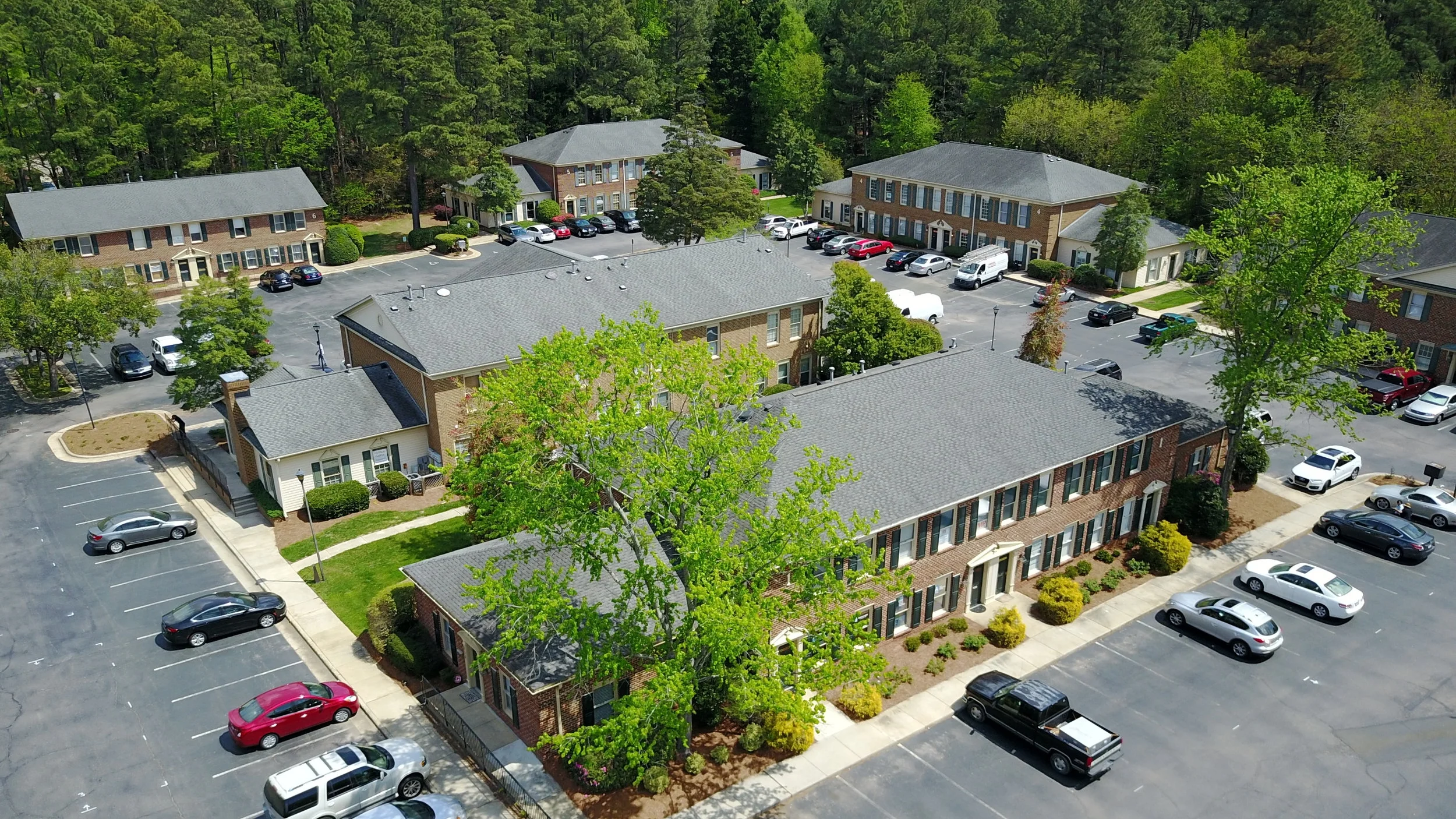   Pembroke Square - Office Space  