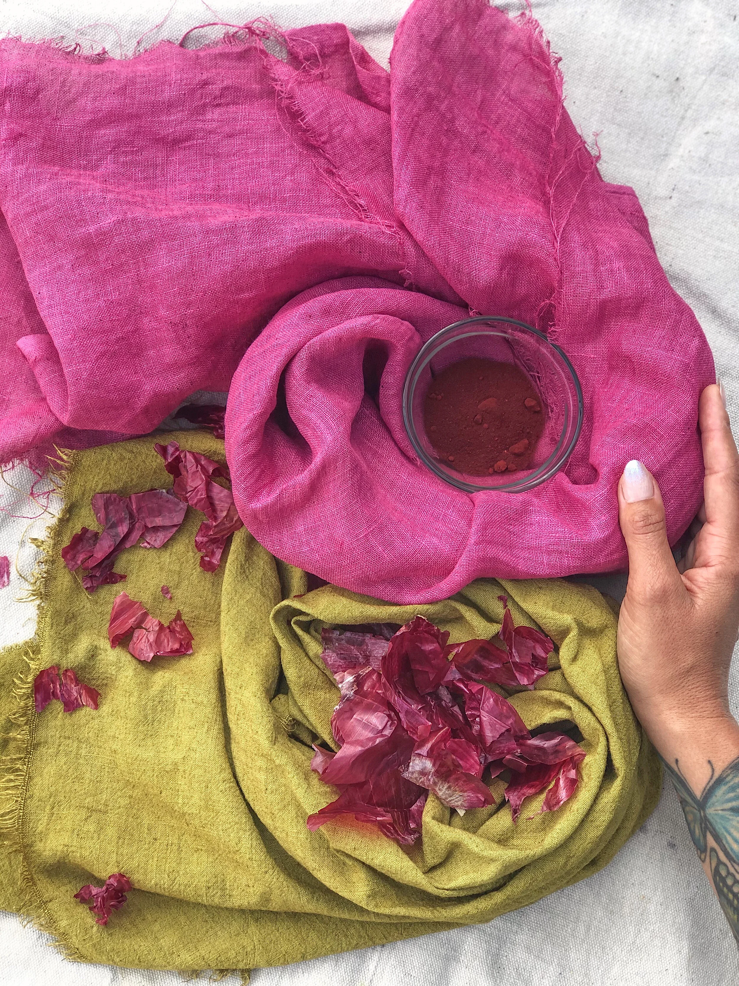 Victoria-Larnach-NaturalDyer-PlantDye_ByronBay-BotanicalDyeing-Cochineal.JPEG