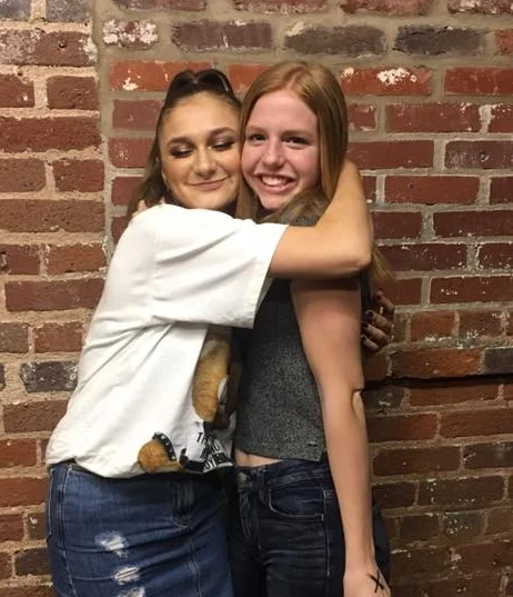 Chatting with Leah Graf : Her Friendship with Grammy-winning Artist Daya