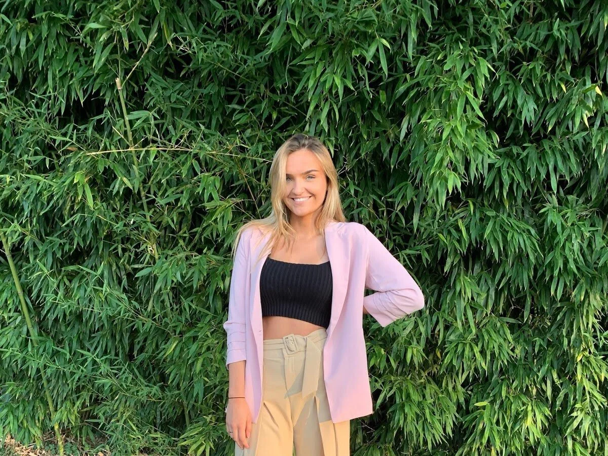 Get the LinkedIn Look: A Makeup Guide 