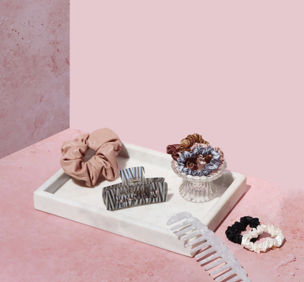 The Hair Accessory War... Scrunchies vs Claw Clips