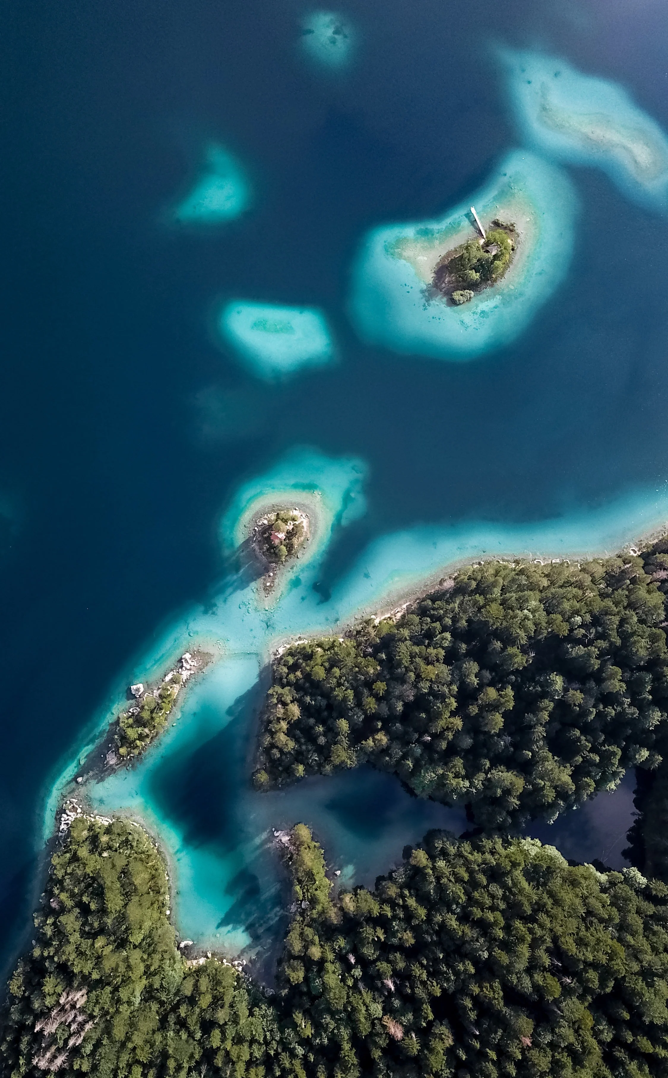 The Bahamas Islands Exploration