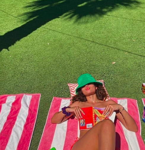 Healing Girl Summer