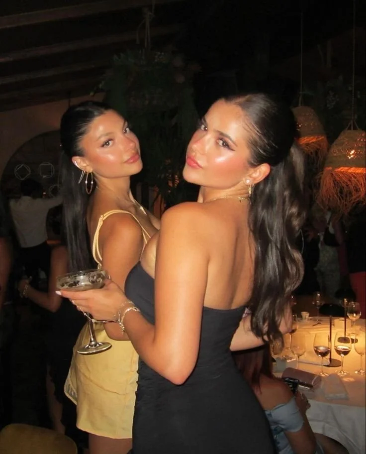 How to Serve Bombshell on a Night Out