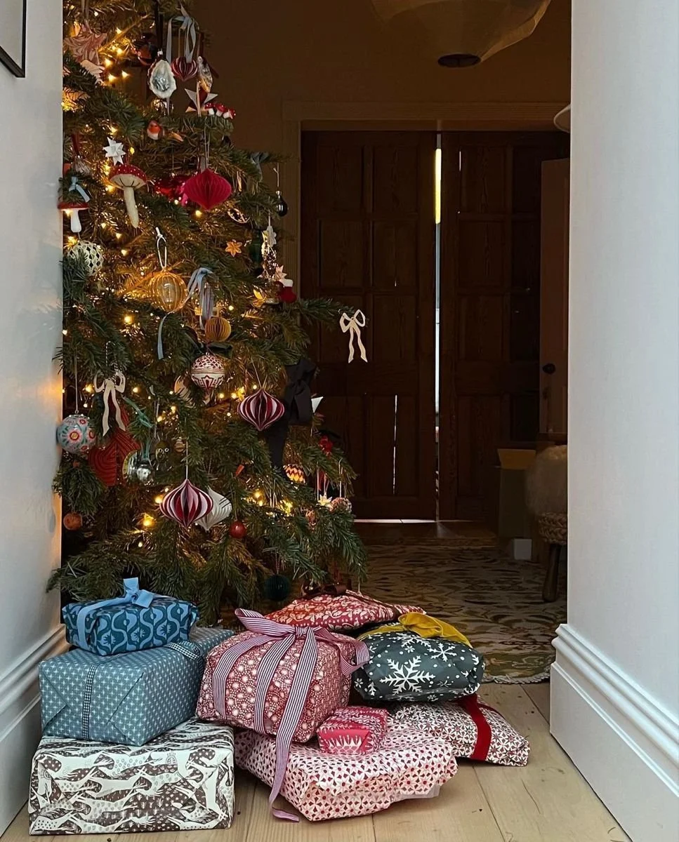 Festive Finds for the Gift-Giving Season