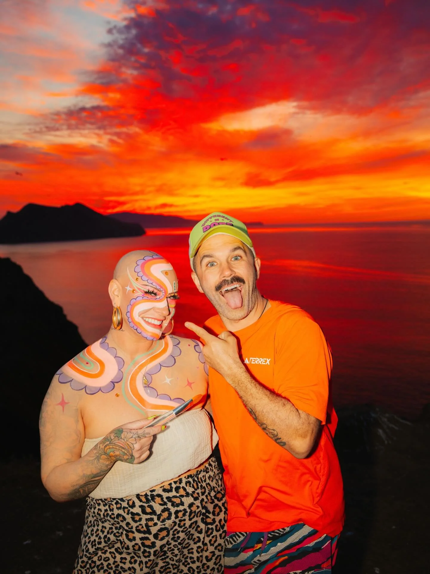 CREATIVITY INSPIRED BY NATURE! 🌊🎨🎶 
The goal: Highlight @visitoxnardca as a gateway to the @channelislandsnps and inspire creatives to see the wonder of The Channel Islands as one of the greatest creative inspirations in all of Southern California