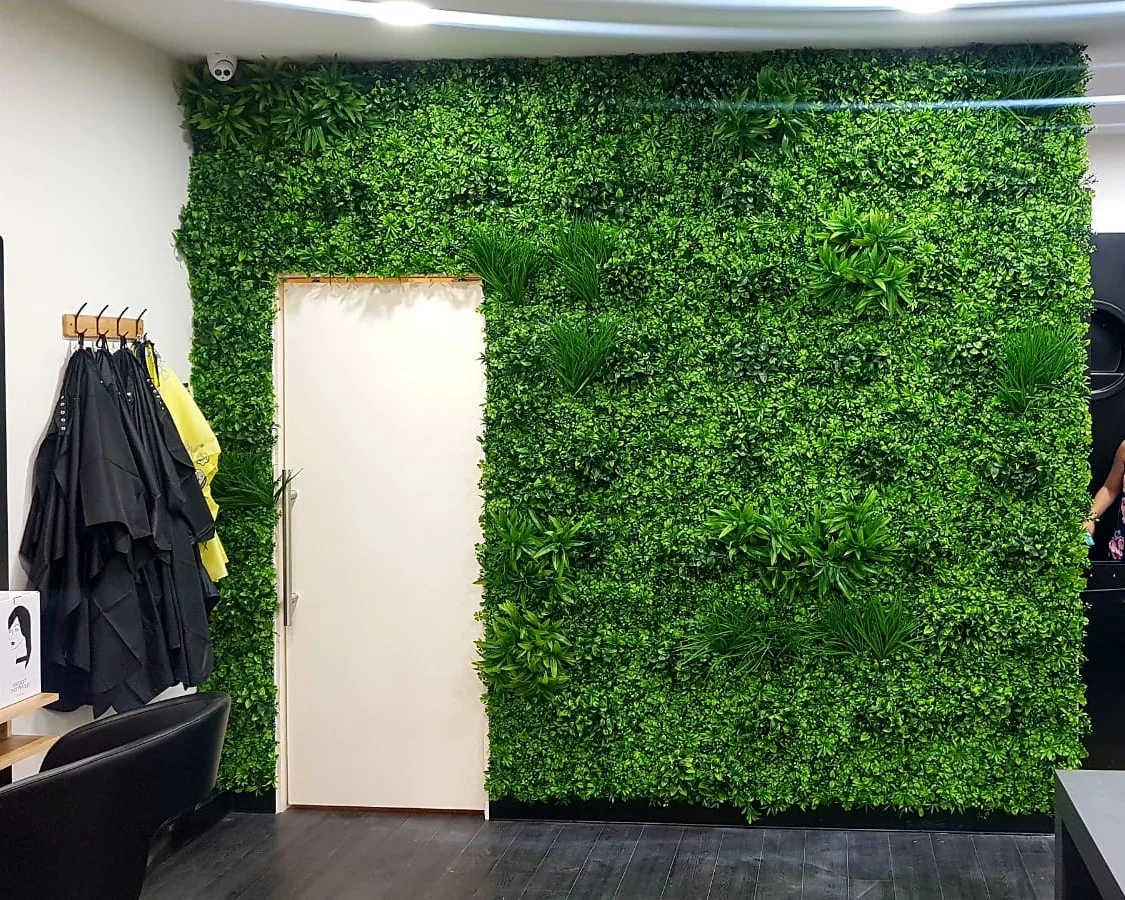 Christiane's Hair Design - Mt Hutton