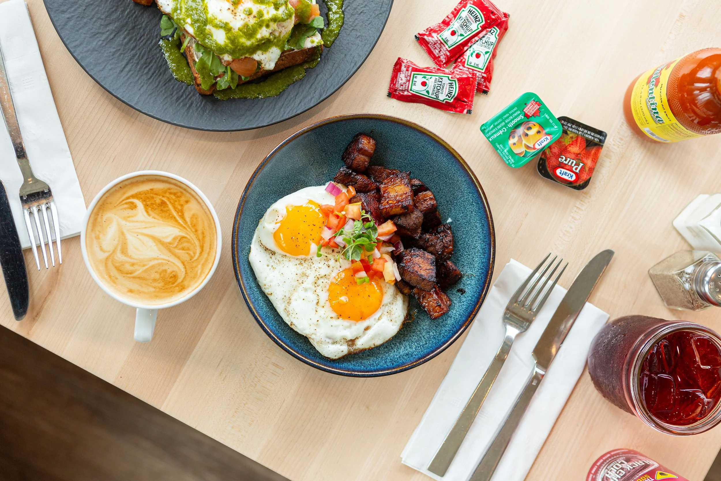 Brokin-Yolk-Canmore-4630.jpg