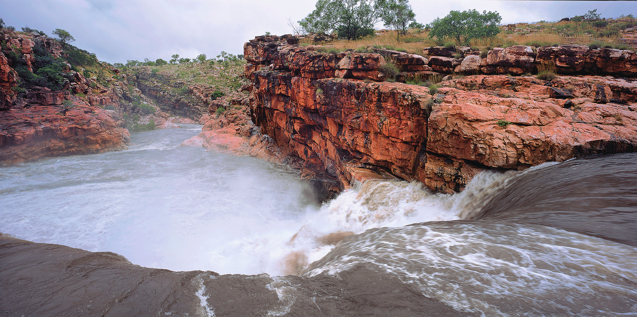  The main falls at Bell Gorge, January, 2006. 