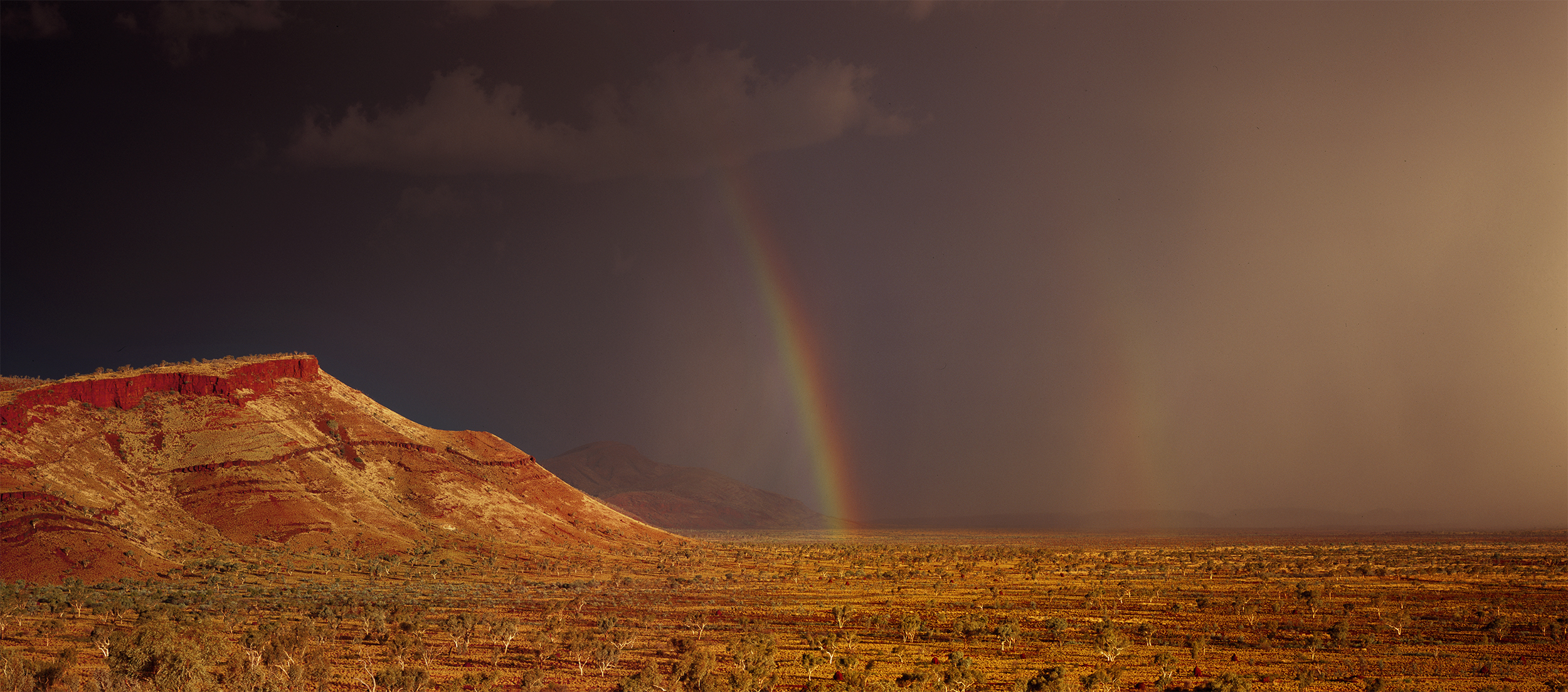  The Secret Valley, Near Mt Farquhar, Hamersley Range, Western Australia, 2015.&nbsp; Edition of 3. 