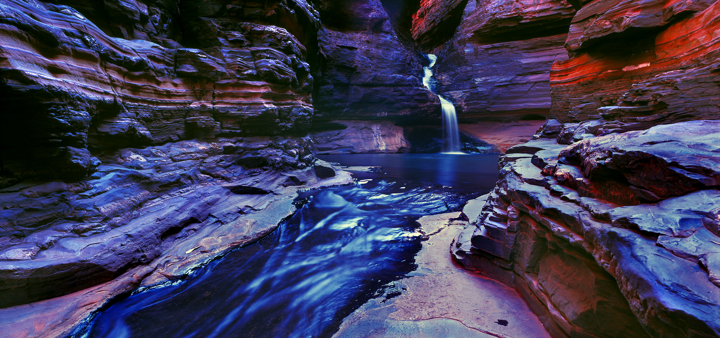  Regan's Pool, Karijini National Park, Hamersley Range, Western Australia, 2013.&nbsp; Edition of 3. 