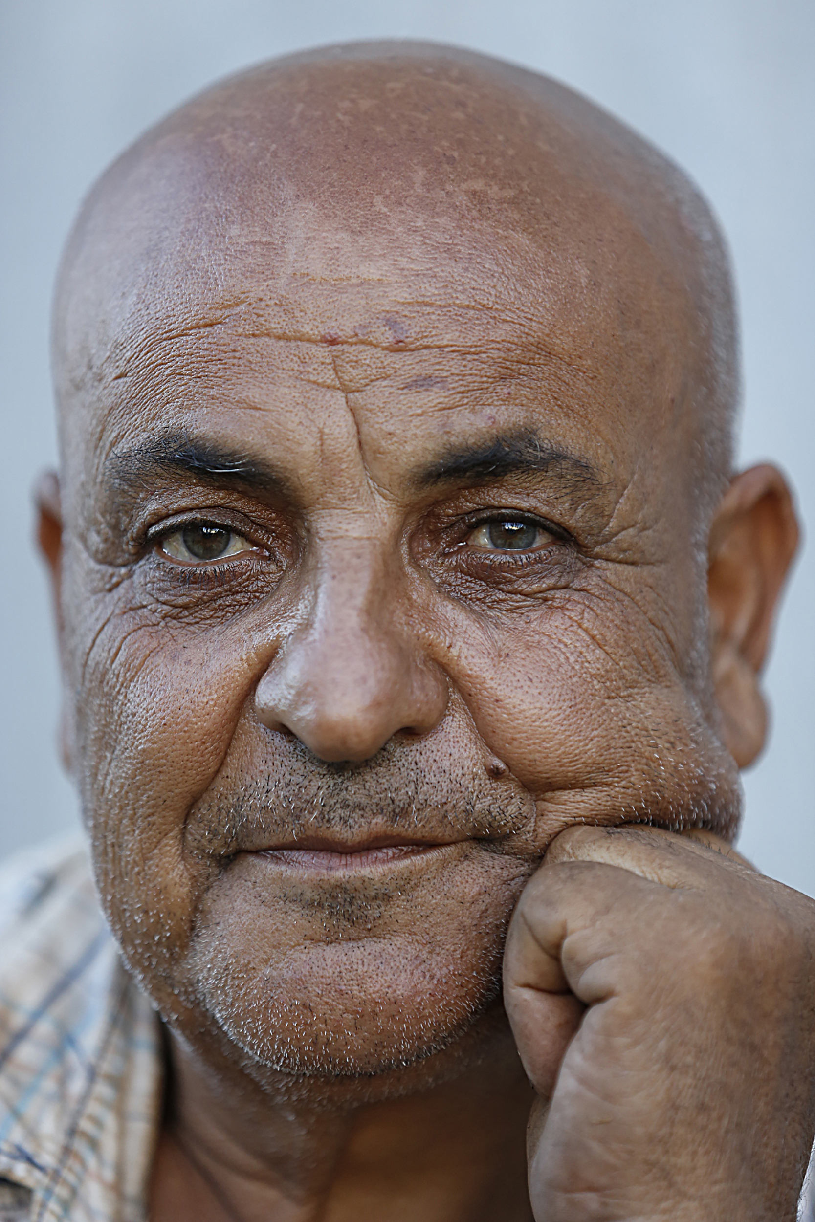  "The Fruitman", Roebourne, 2013.&nbsp; Edition of 3. 