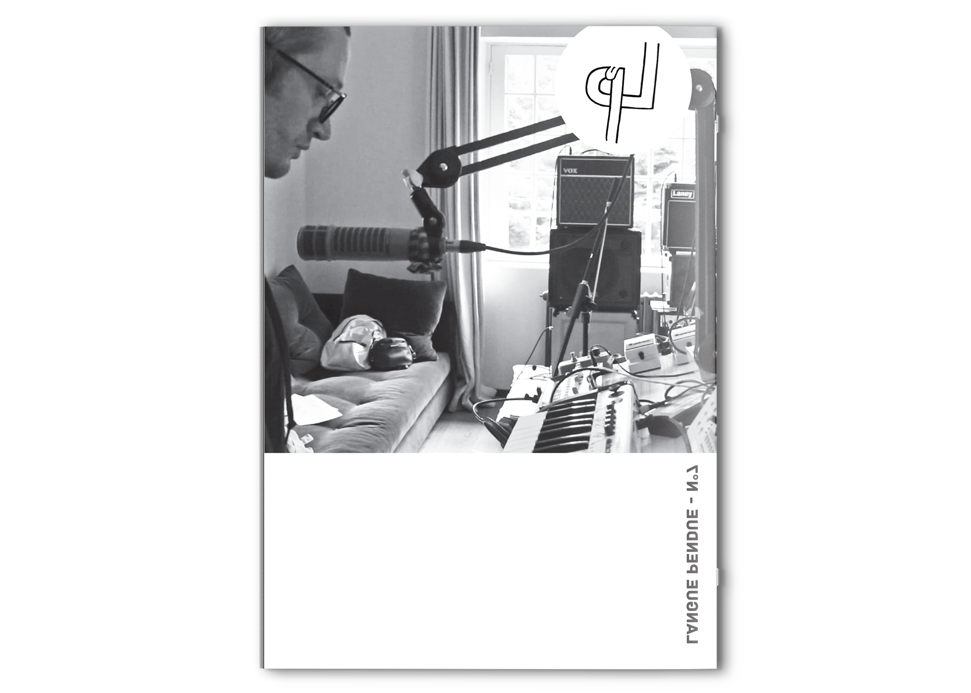 LANGUE PENDUE n°7 - A5 - BACK COVER MOCKUP.png