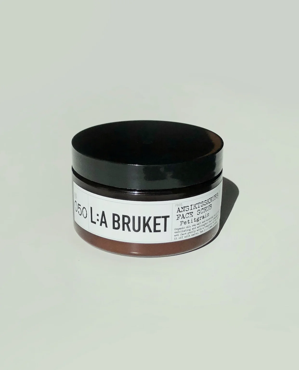 Face scrub L:A Bruket