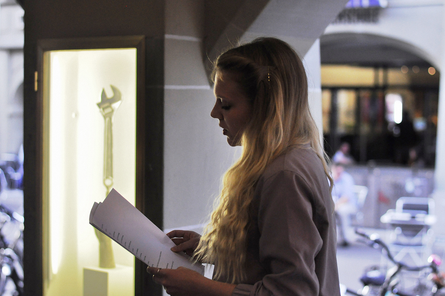 Performance-Lesung von Caroline Bourrit , Mai 2017