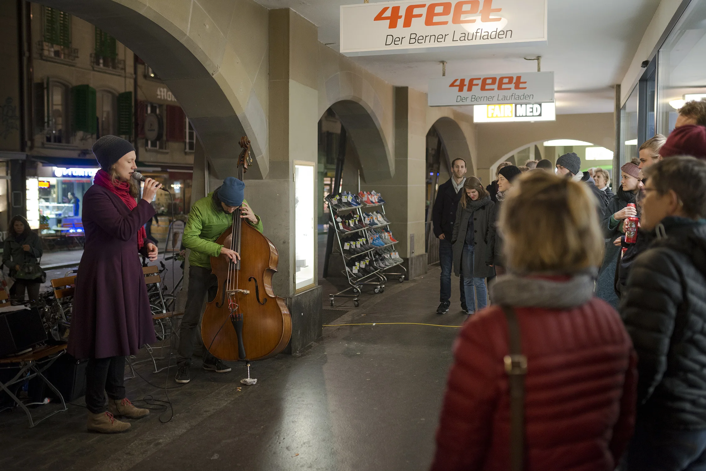 Musikperformance von Avender , November 2017 www.despinacorazza.ch