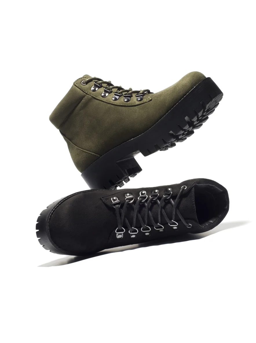 Untitled_00075 lo res.jpg