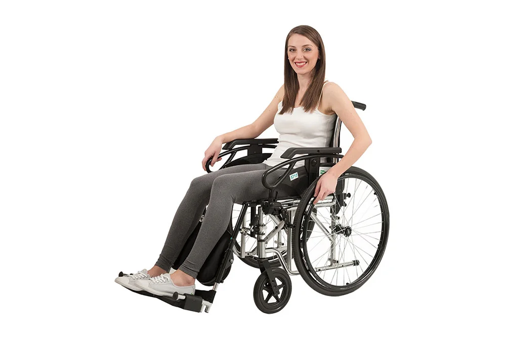 2-Fisionoleggio-noleggio-ausili-carrozzine-e-sedie-a-rotelle-pieghevoli-per-anziani-e-disabili.jpg