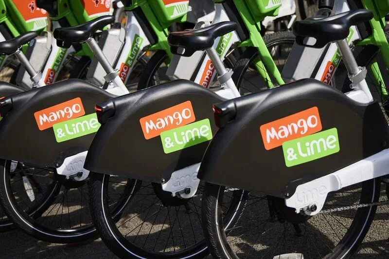 nandos-and-lime.webp