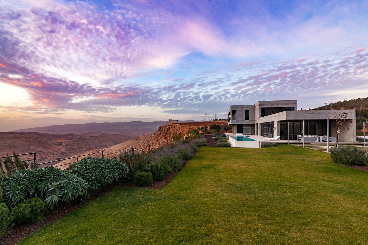 Tal Al Rumman Residence