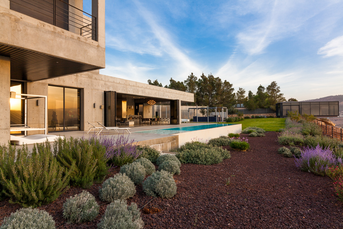 Tal Al Rumman Residence