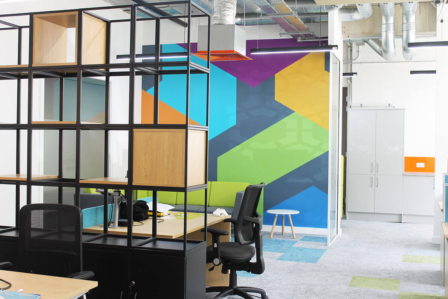 Transforming Workplaces from Concept to Completion