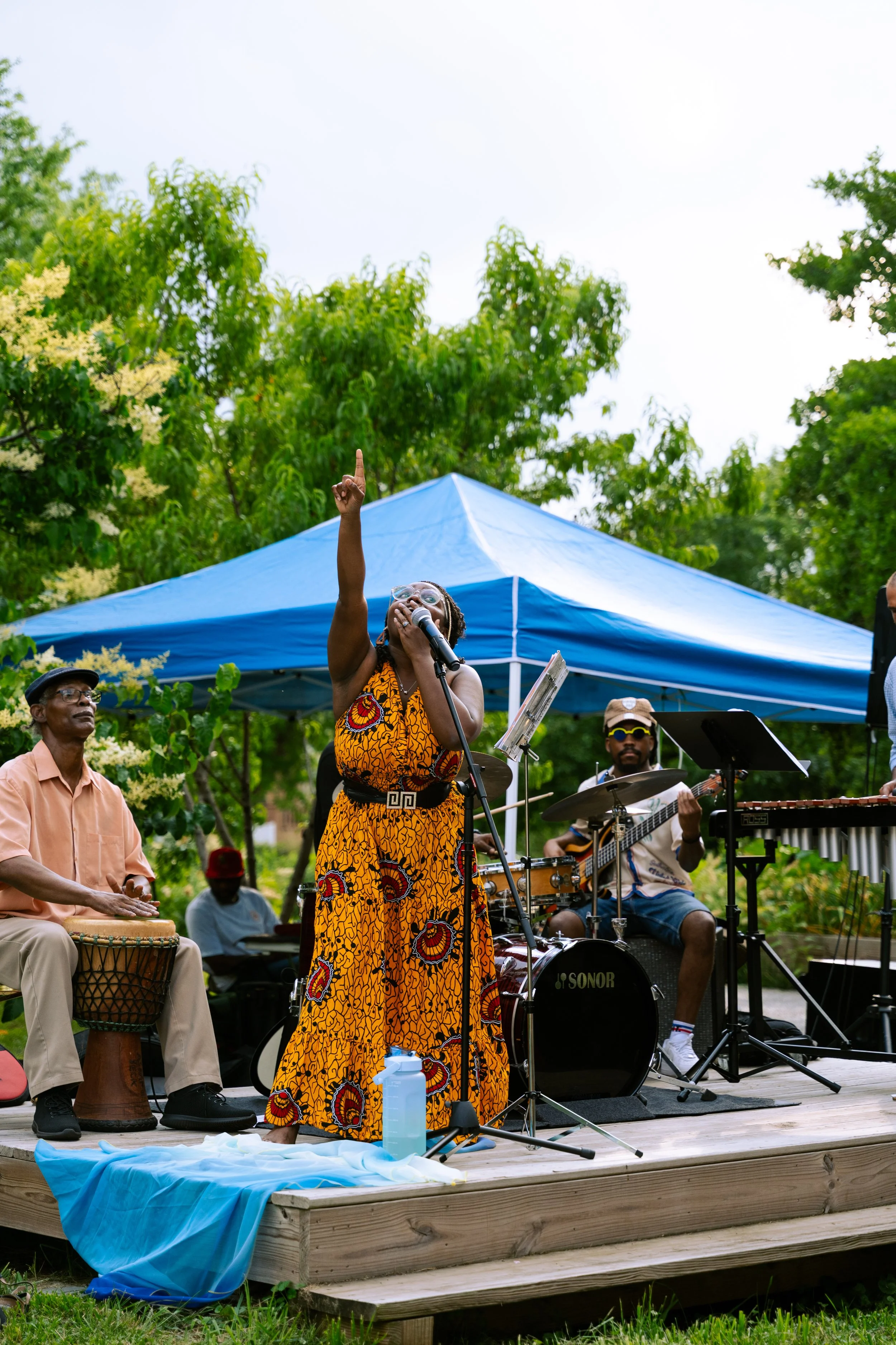 2025-06-19_HoneyPotPerformance_FifthCityJuneteenthCookout_FirstChurchOfTheBrethren_LyricNewbern_199 Lyric Newbern.jpg