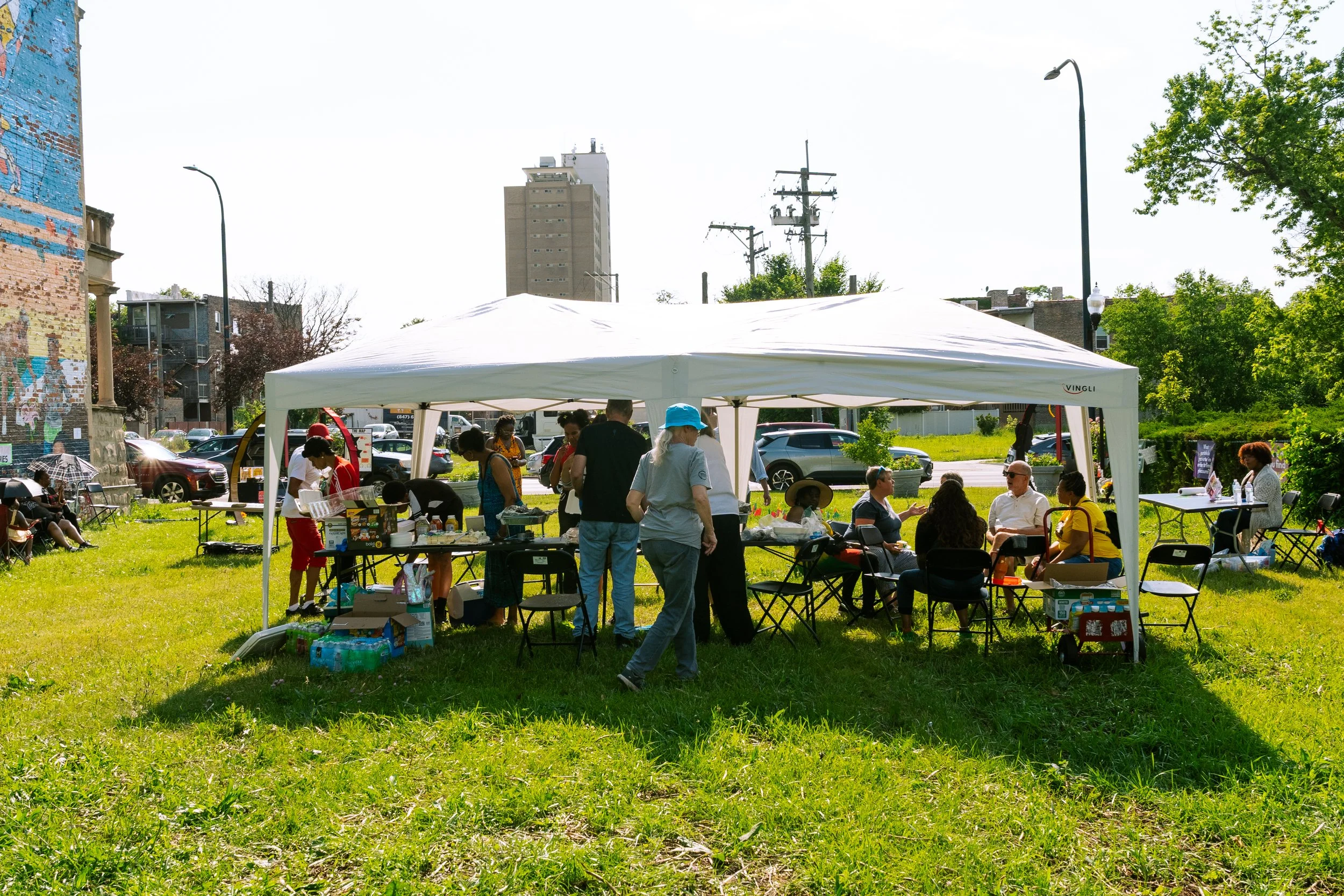 2025-06-19_HoneyPotPerformance_FifthCityJuneteenthCookout_FirstChurchOfTheBrethren_LyricNewbern_109 Lyric Newbern.jpg