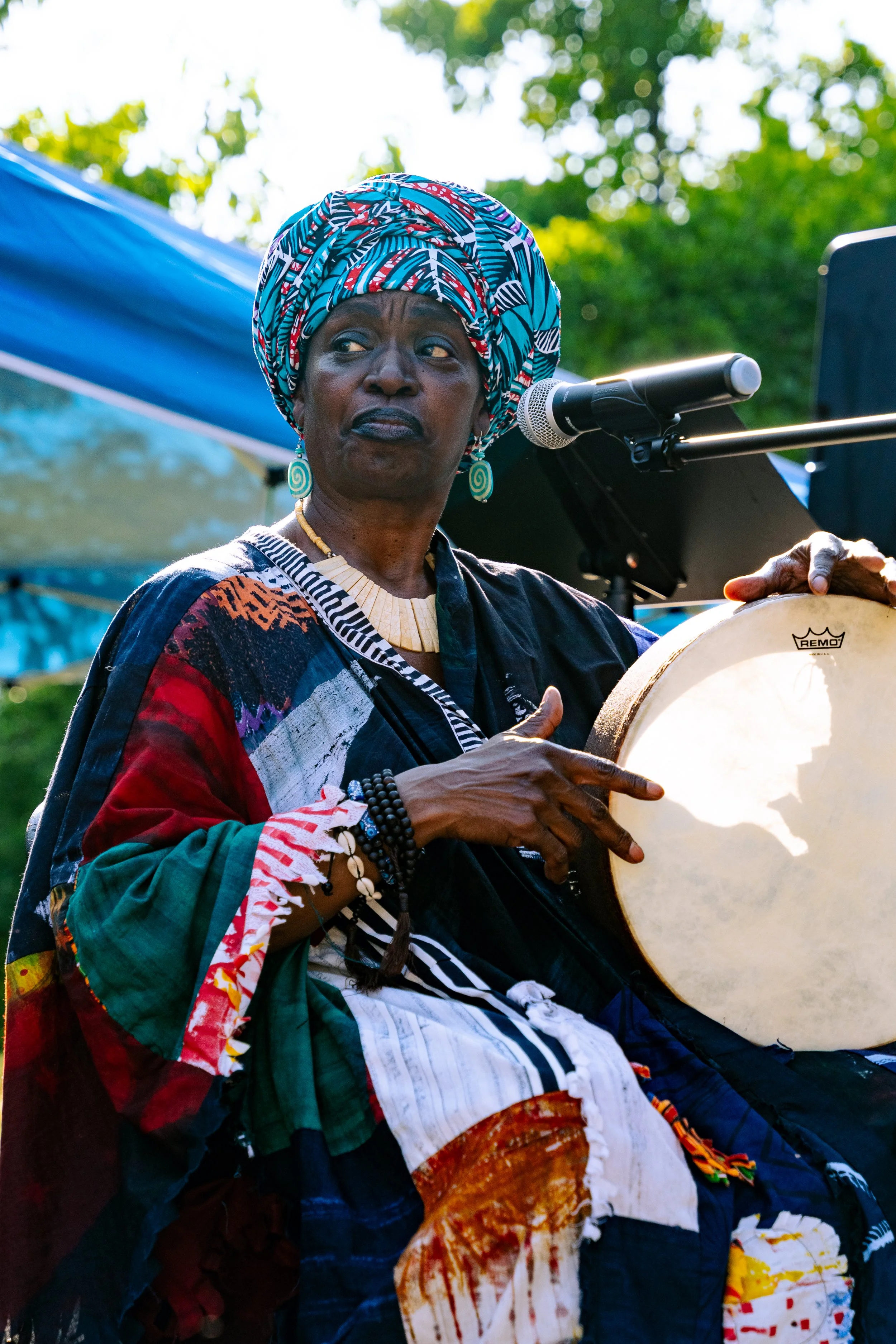 2025-06-19_HoneyPotPerformance_FifthCityJuneteenthCookout_FirstChurchOfTheBrethren_LyricNewbern_151 Lyric Newbern.jpg