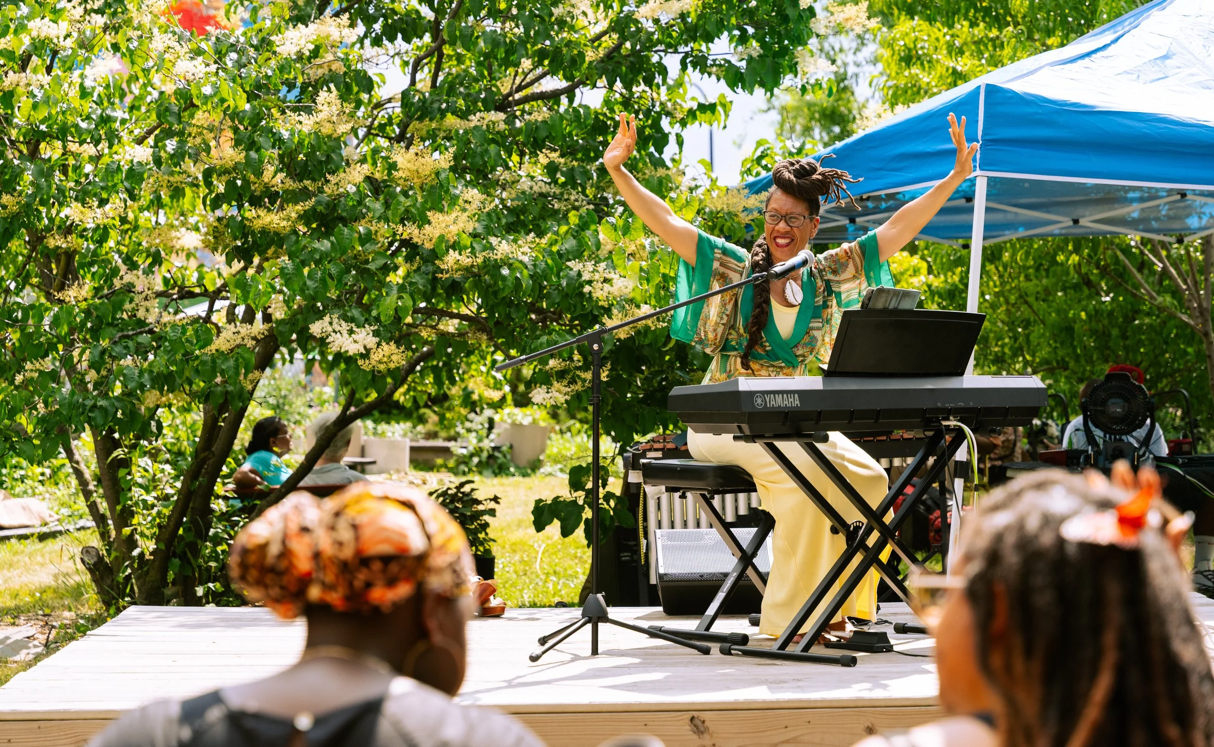 2025-06-19_HoneyPotPerformance_FifthCityJuneteenthCookout_FirstChurchOfTheBrethren_LyricNewbern_76 Lyric Newbern.jpg