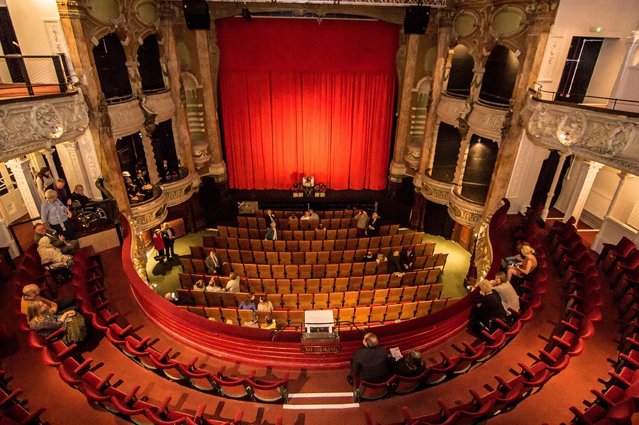 New-Theatre-Royal-in-Portsmouth-1.jpg
